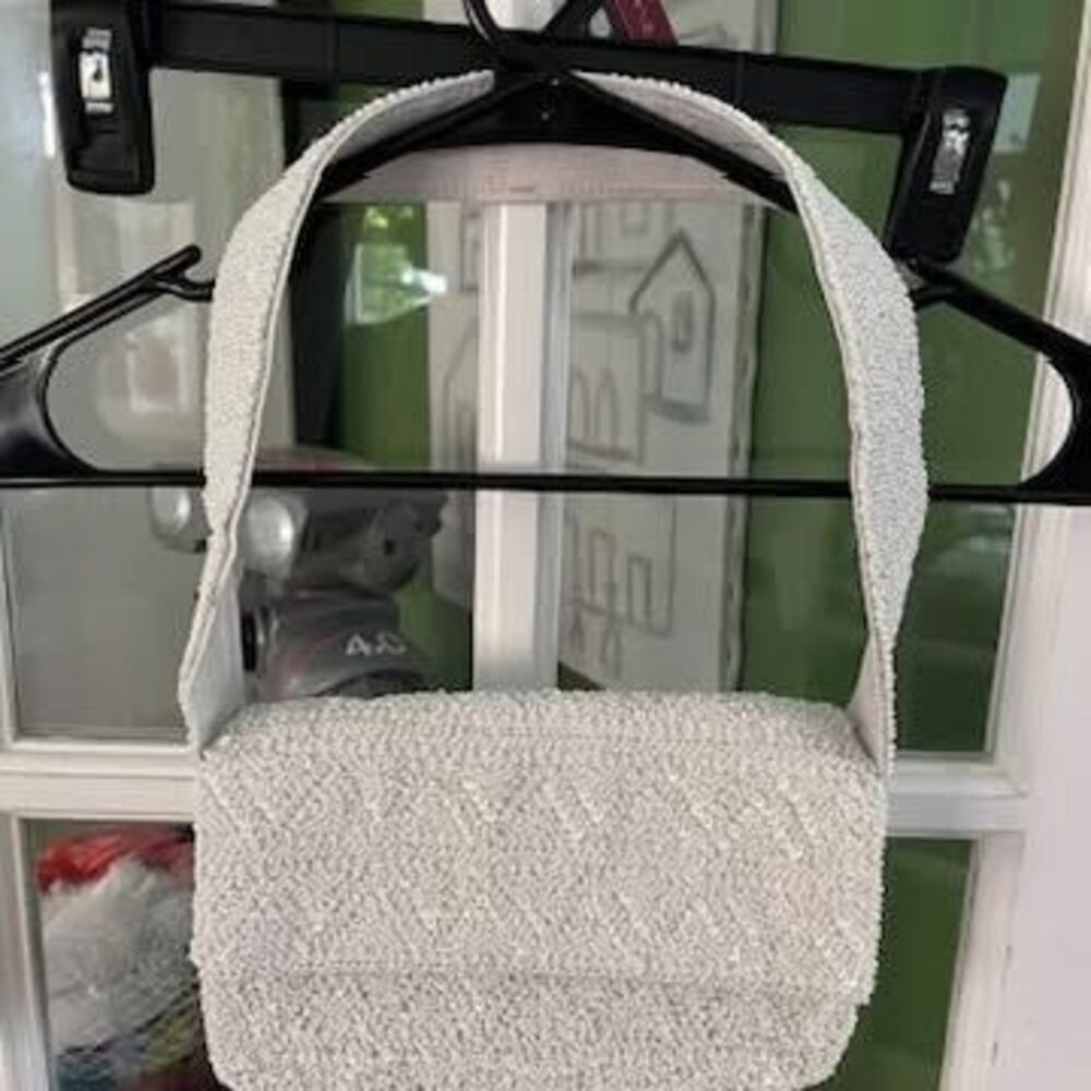 Lulu White Beaded Shoulder Bag